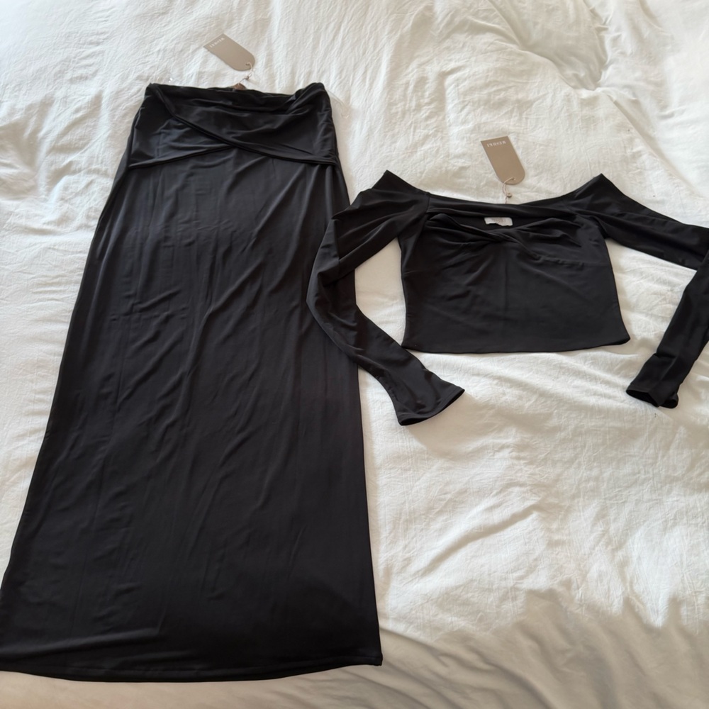 Meshki Black Skirt Set